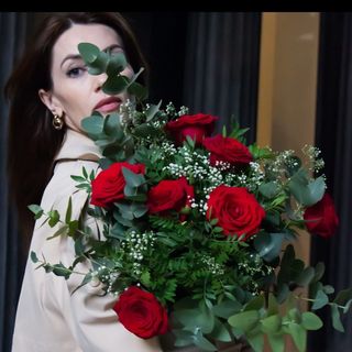 Media Docena Rosas Rojas