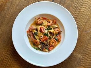 Паста з креветками (280 г)