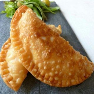 Empanadas Dominicanas de queso