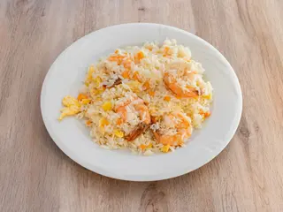 21 Arroz Frito Con Gambas