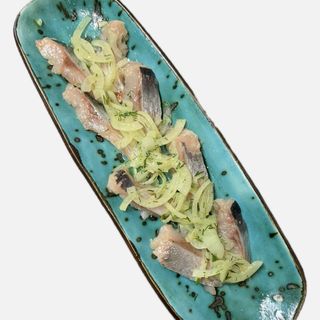 Оселедець з цибулею (100/30г)