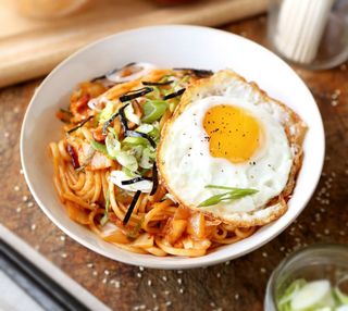 Удон лапша с яйцом