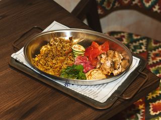 Пряний рис з яловичиною (360г)