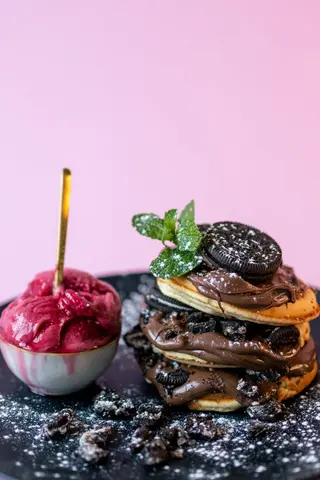 Panqueca Doce com Oreo e Gelado