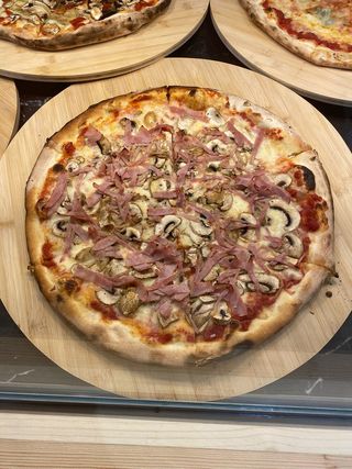 Pizza De Porca Vacca (Mediana)