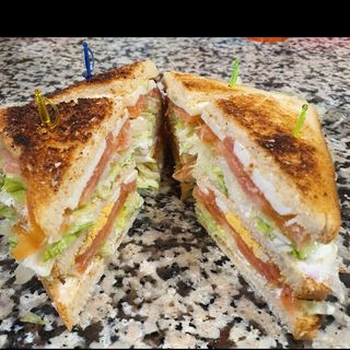 Sándwich Súper Noruego