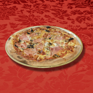 Pizza Prosciutto Funghi