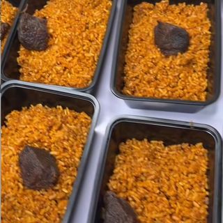 Student pack: Jollof rice and beef