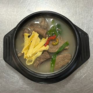 Galbitang/Zupa z żebrami wołowymi