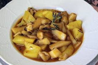 Papas guisadas con chocos