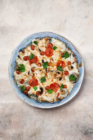 Піца мясний бум