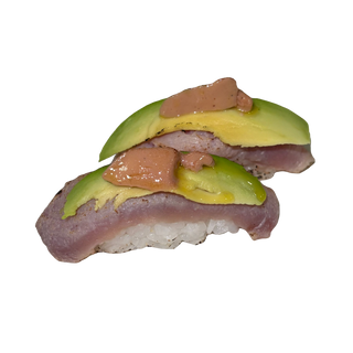 4. Nigiri De Atún Flambeado (2 Pzs.)