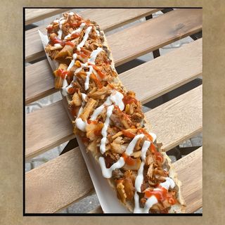 Zapiekanka z kebabem