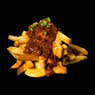 CHILI CHEESE FRIES
