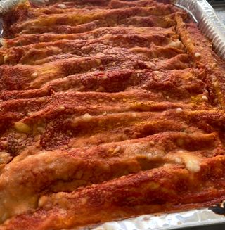 Cannelloni al ragù, teglia per 6 persone con 12 cannelloni 