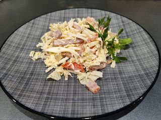 Салат з шинкою