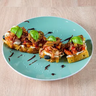 Burrata bruschetta