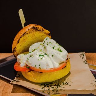 CAPRESE
