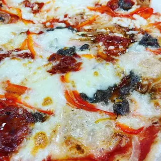 Pizza Luigi