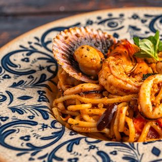 Spaghete cu fructe de mare