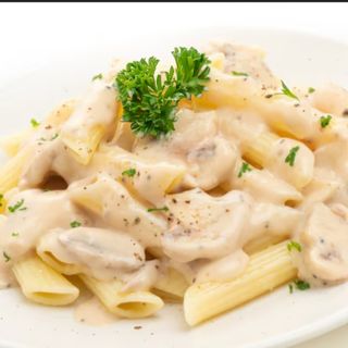 PASTA ,penne:☆CREMA Y CHAMPIÑONES 