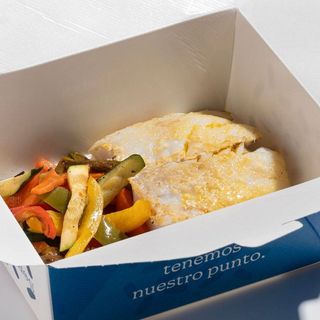 MERLUZA A LA PLANCHA CON VERDURAS