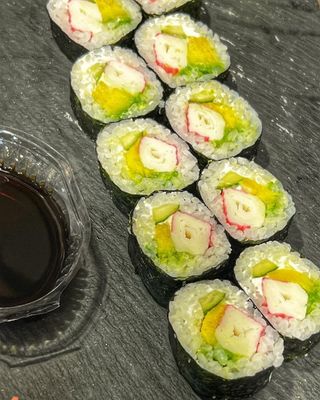 Futomaki De California (10 Uds.)