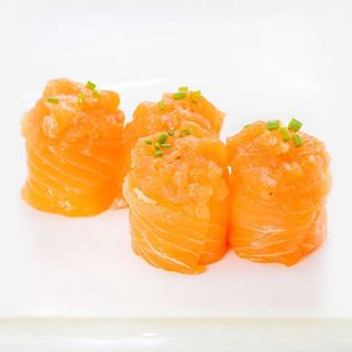 661 Gunkan salmon special - 4 pezzi