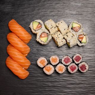 Combo Sushi 7 - Salmón/Atún (20p)