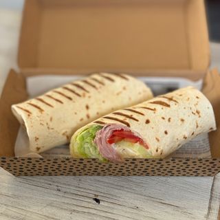 Тортила с шунка и чедър