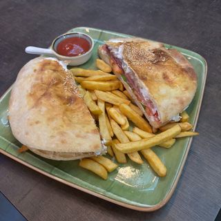 Sendvič sa šunkom 400 gr