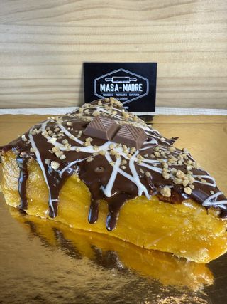 Cuña De Chocolate Y Crema