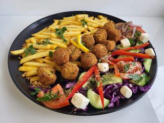 TALERZ FALAFEL