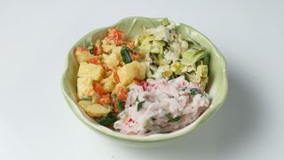 Surówka pomidor + cebulka