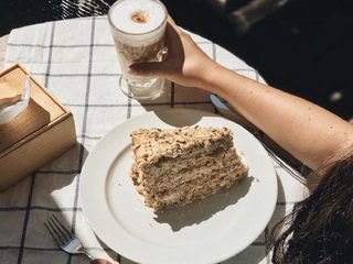 Торт Київський з фундуком (140 г)