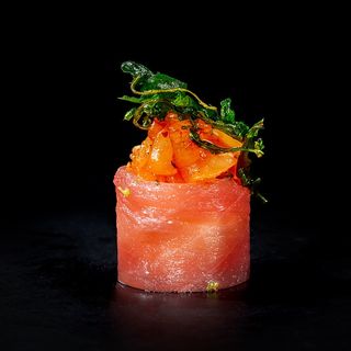 133. Gunkan tuna out