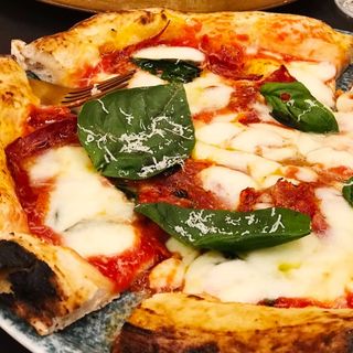 Pizza Margherita (30 x 30 Cm.)