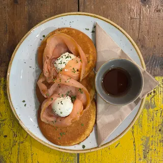 Pancake salmone e cream cheese