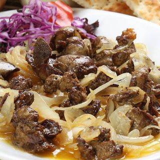 Ficatei în sos Lionez