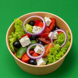 Салат грецький (270г)