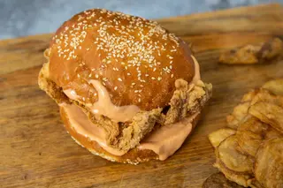 Crispy chicken sendvič