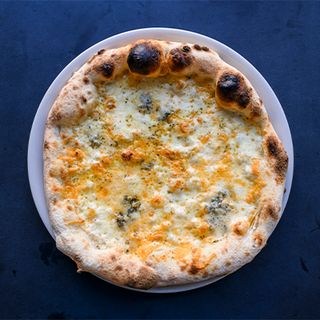 Pizza 4 Quesos (30 Cm.)