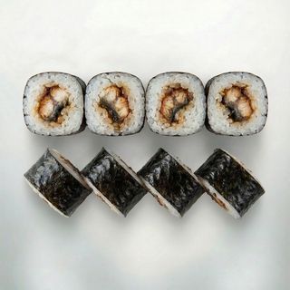 Maki z węgorzem