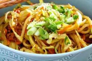 Noodles cu legume