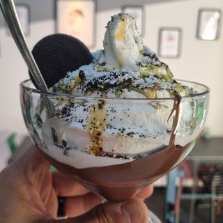 Super Teo, frozen yogurt