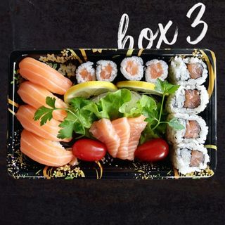 15 pezzi. Box 3 /  Salmone small