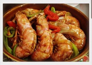 Langostinos Con Salsa Picante