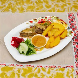 Ростбиф с картофелем и сыром пармезан