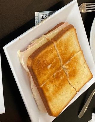 Sándwich Mixto Pavo Y Queso