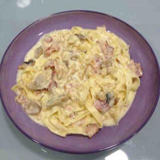 Tallarines A La Carbonara